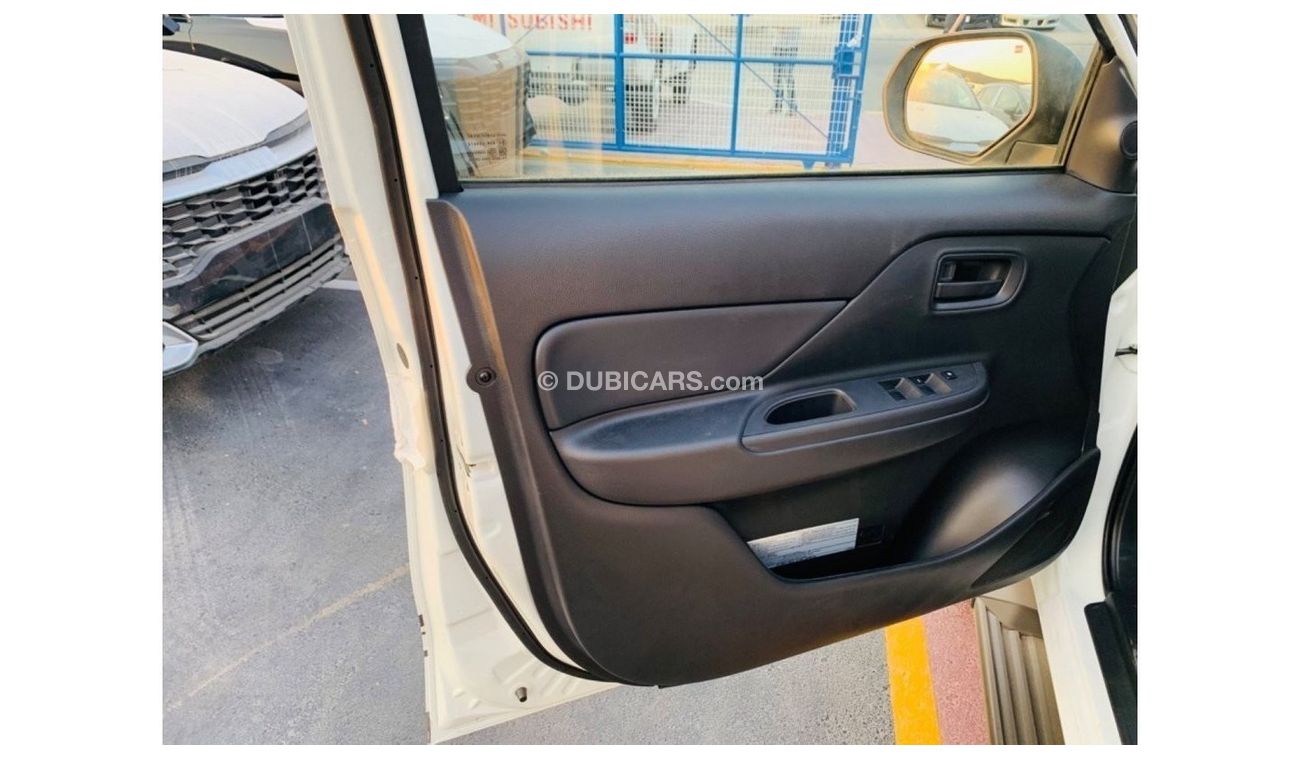 ميتسوبيشي L200 L200 GLX 2023