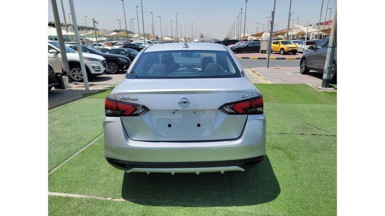 Nissan Versa 2021 Nissan Versa, Metallic Silver Color