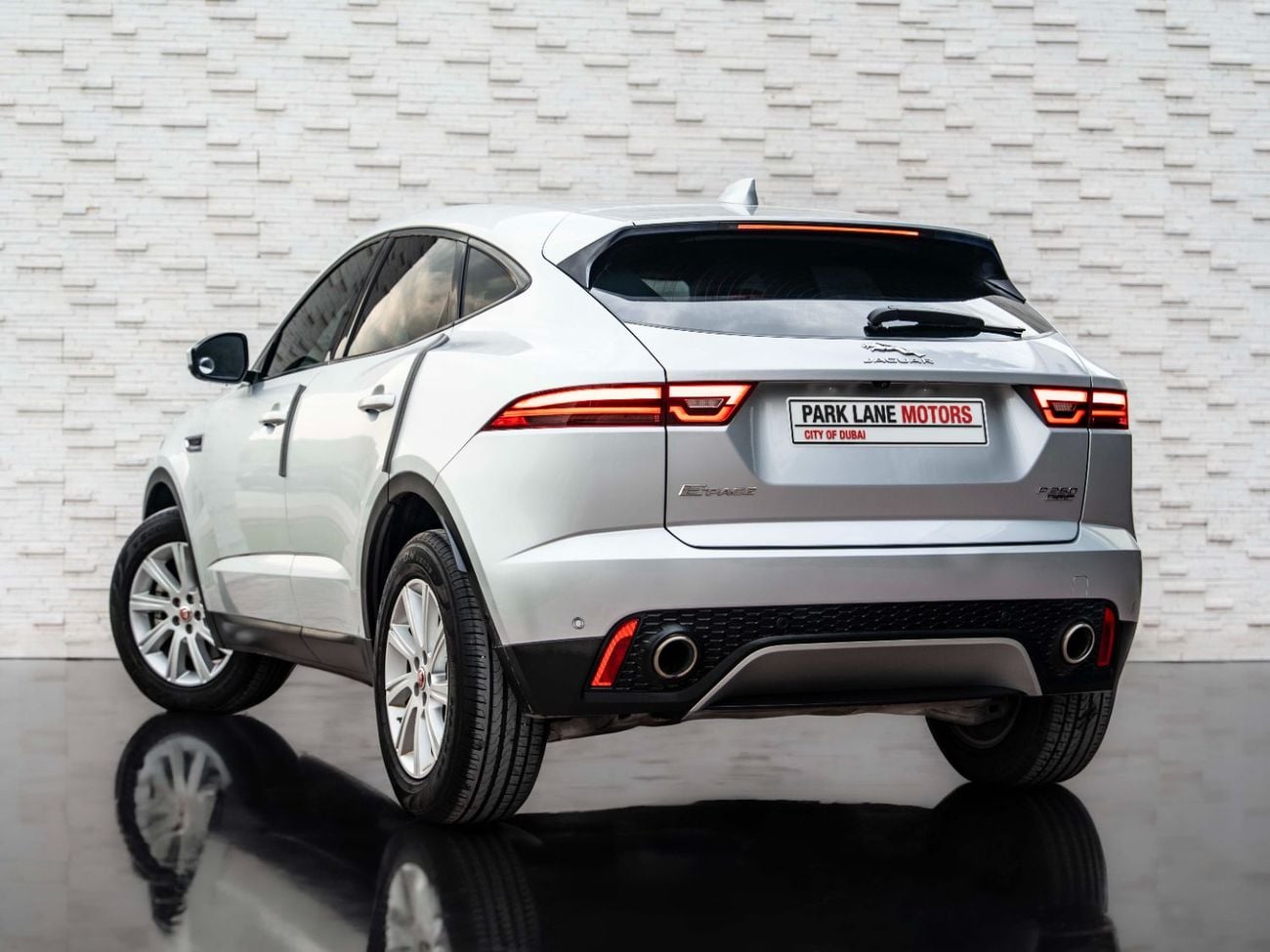 Jaguar E Pace SE P250 2.0L