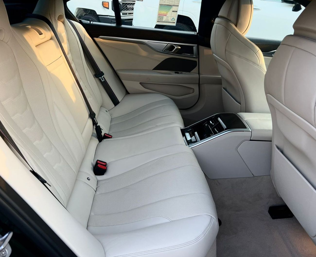 بي أم دبليو 840i BMW 840 M KIT 2024 GCC FULL