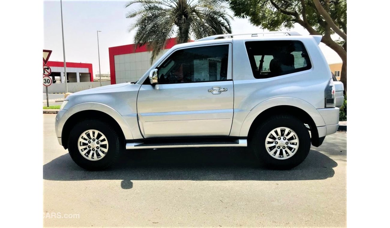 Mitsubishi Pajero MITSUBISHI PAJERO 2011 MODEL GCC CAR IN BEAUTIFUL CONDITION FOR 30K AED