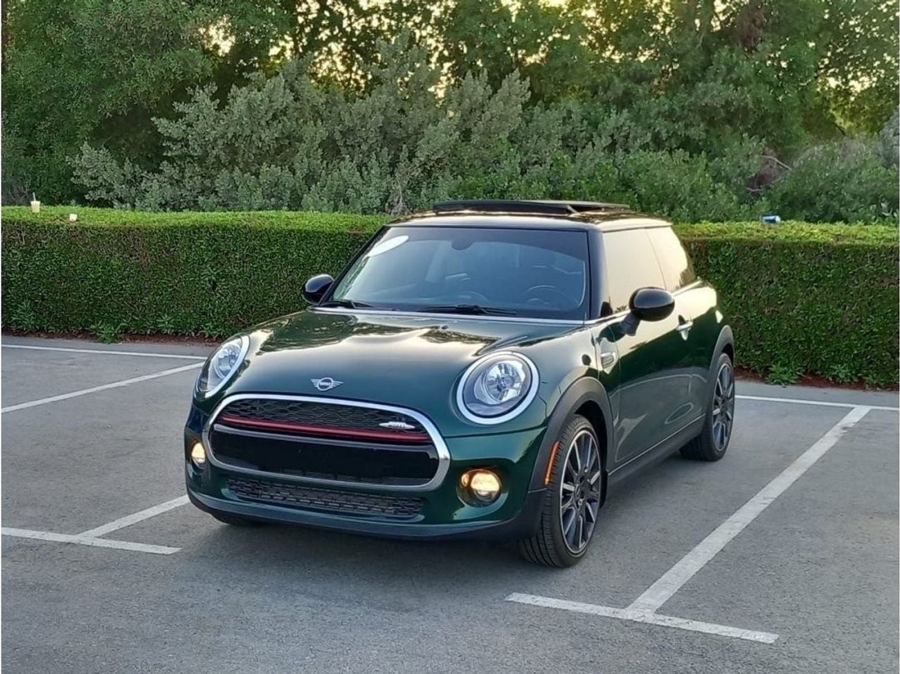 Mini Cooper STD Full option 1.5L