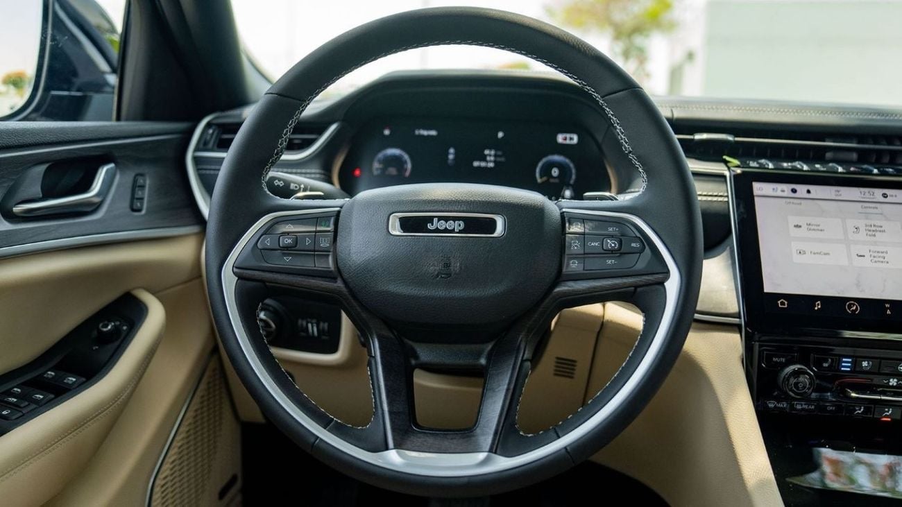 Jeep Grand Cherokee JEEP GRAND CHEROKEE LIMITED 3.6P AT 4X4 MY2023