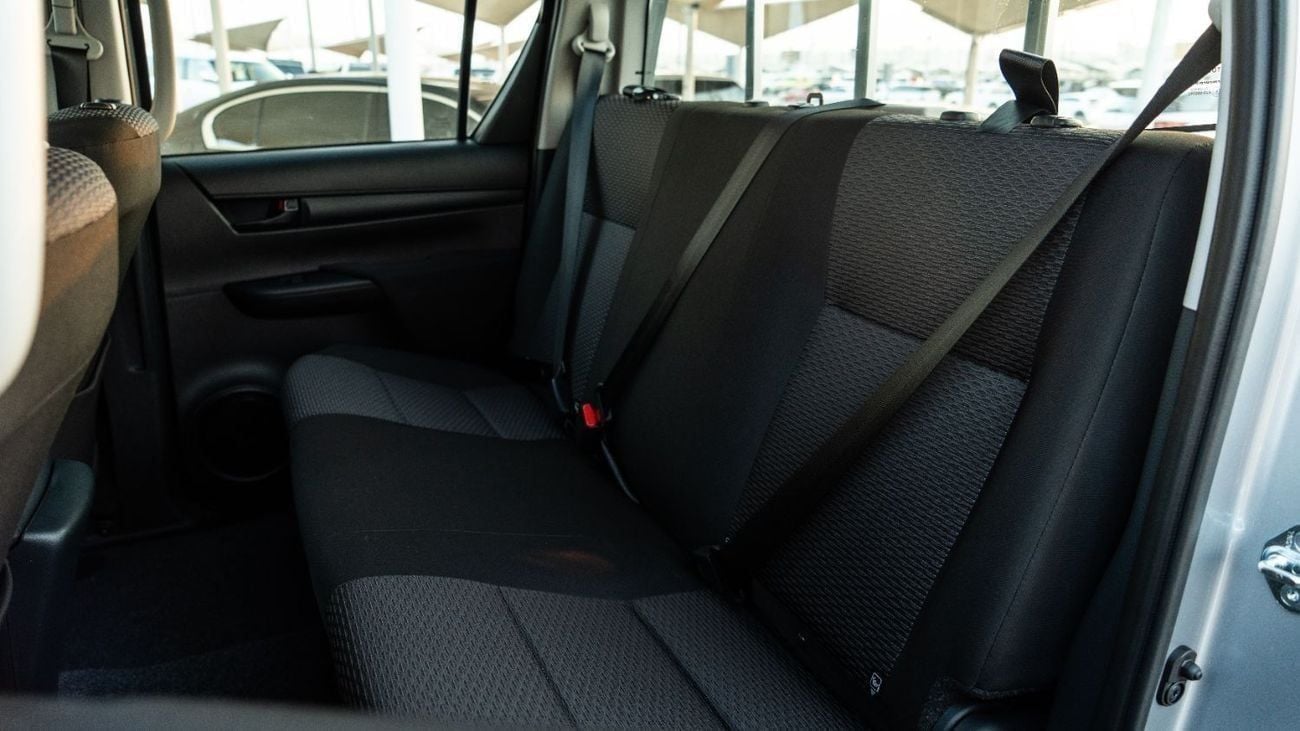 تويوتا هيلوكس Hilux | Wide Body | 2.4 Diesel | D/C | 4x4 | M/T | High Option