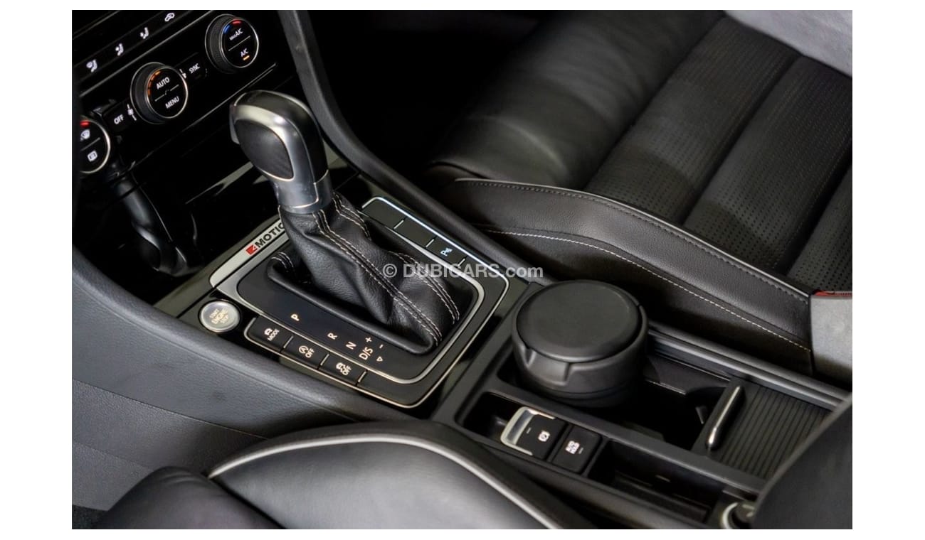 Volkswagen Golf 2018 Volkswagen Golf R