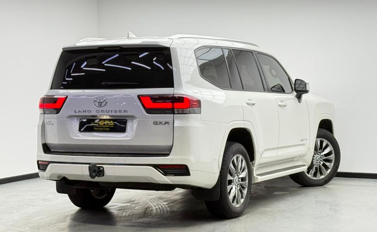 Toyota Land Cruiser GXR 3.5L 2024 Toyota Land Cruiser GXR, Toyota Warranty+Service Contract+Full Service History ,GCC