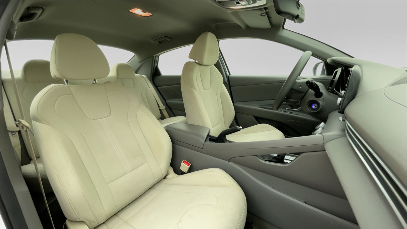 هيونداي إلانترا SMART 1.6 | بدون دفعة مقدمة | اختبار القيادة في المنزل