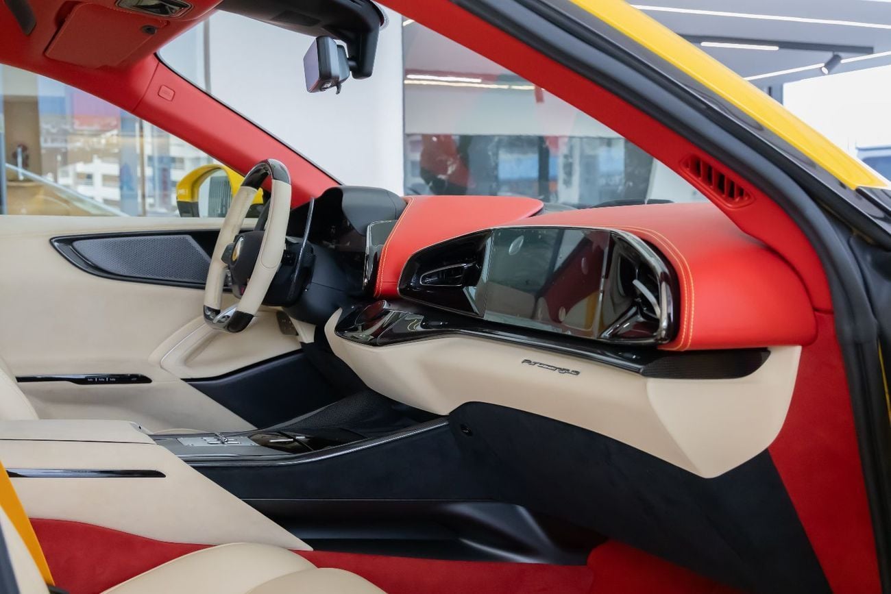 فيراري بوروسانجوي STD FERRARI PUROSANGUE | FULL CARBON INTERIOR | FULLY LOADED | 2025