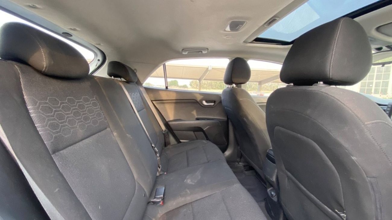 Kia Rio MPI Full Option