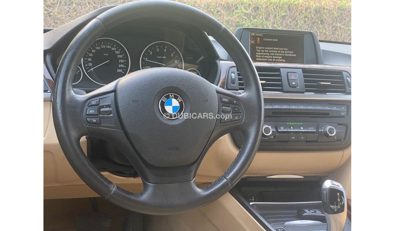 بي أم دبليو 316i اكسكلوسيف