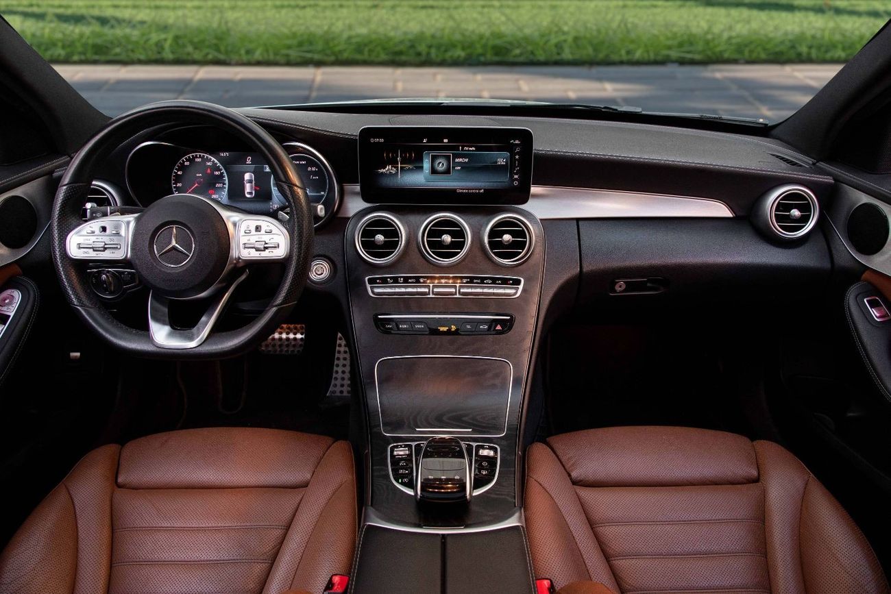 مرسيدس بنز C 200 | 1,958 P.M  | 0% Downpayment | Amazing Condition!