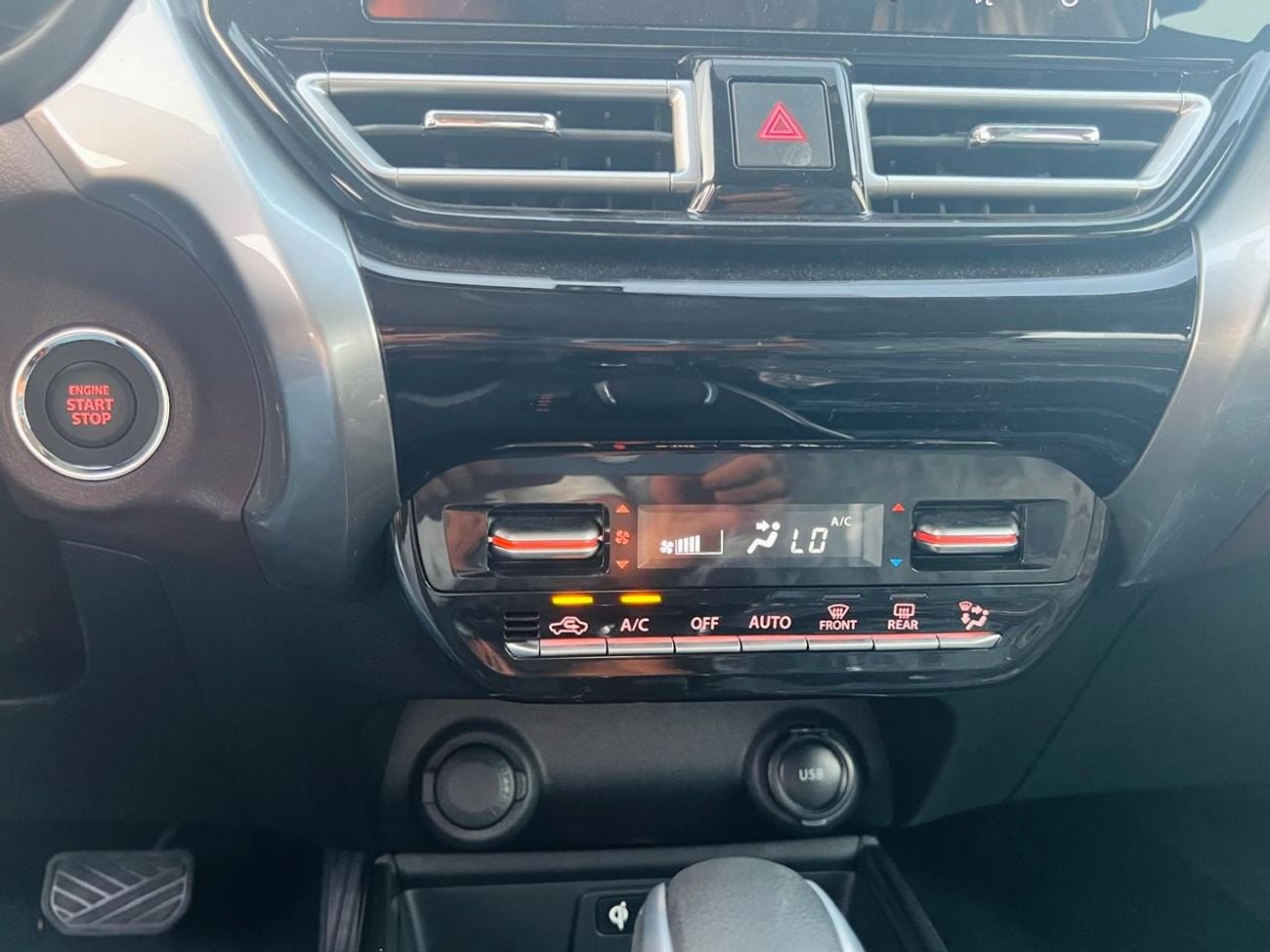 Suzuki Fronx GLX