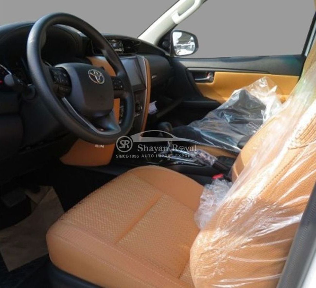 Toyota Fortuner LHD 2.7L PETROL 4WD E-1 AT 2025MY