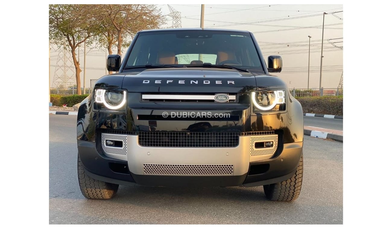 Land Rover Defender BLACK TAN GCC SPEC UNDER WARRANTY AND SERVICE