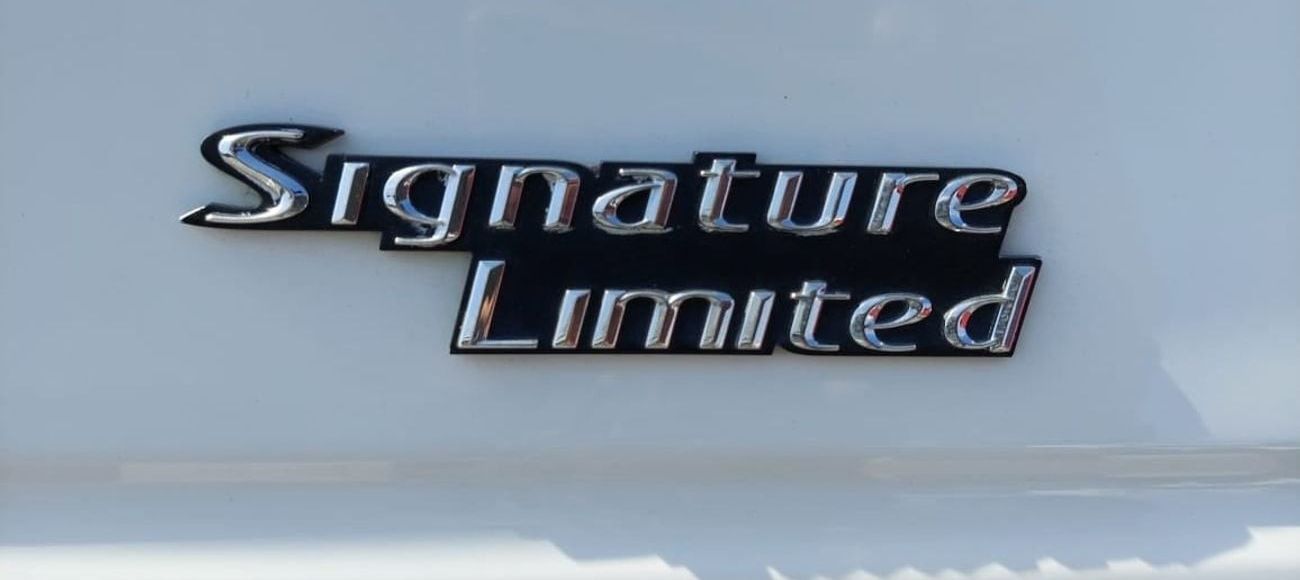 لينكولن تاون كار very clean car