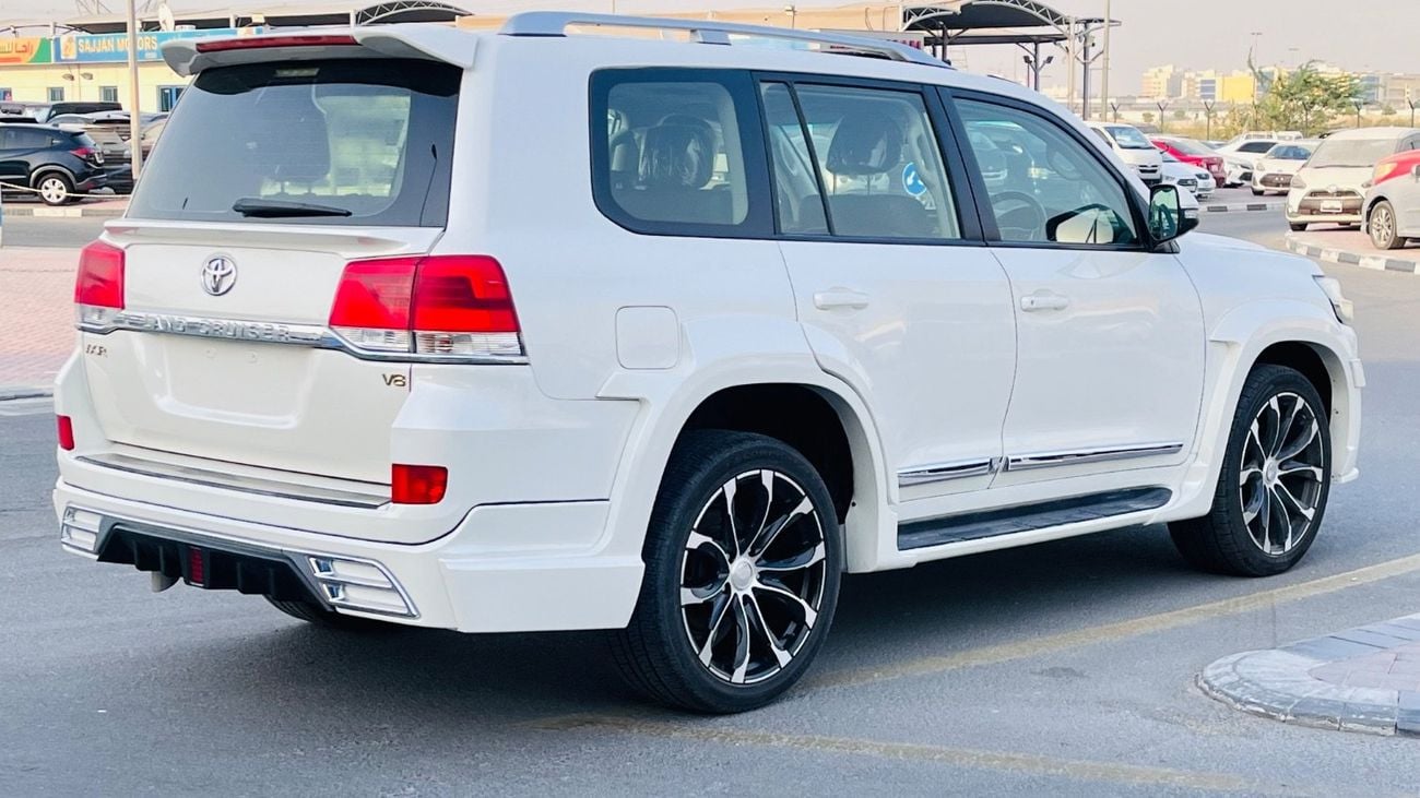 Toyota Land Cruiser VXR