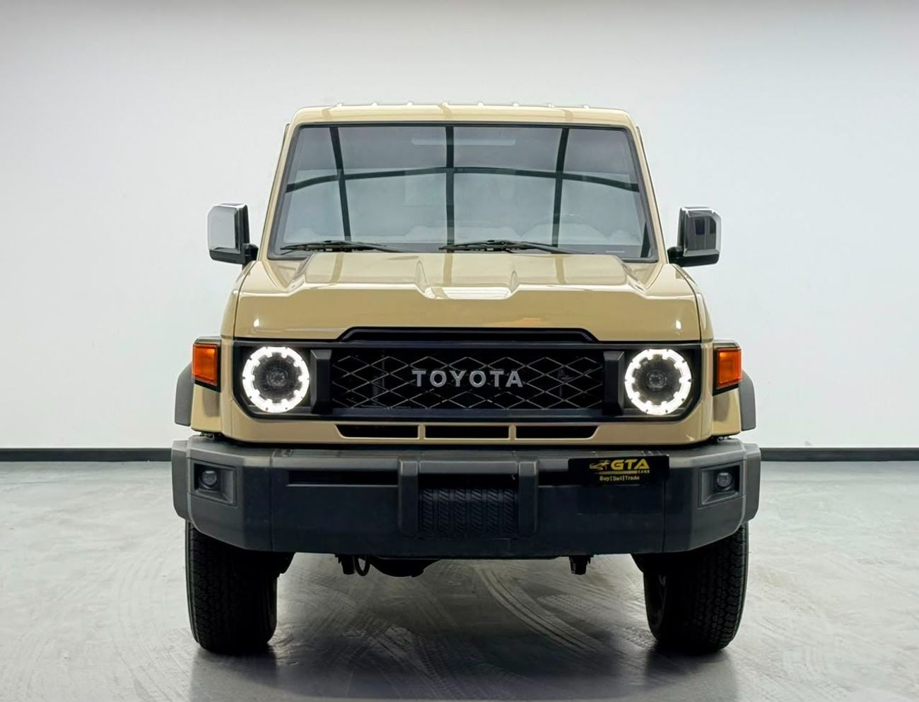 Toyota Land Cruiser 70 LC79 LX 2024 Toyota Land Cruiser 79 LX, Auto Guard Warranty, Excellent Condition, GCC