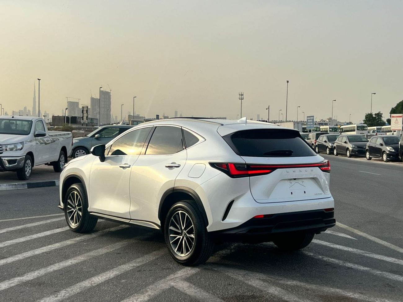 لكزس NX 250 2025 Lexus NX250 Luxury Full Option 2.5L V4 - FWD- Petrol - Low Mileage - Radar & Sensor - Leather S