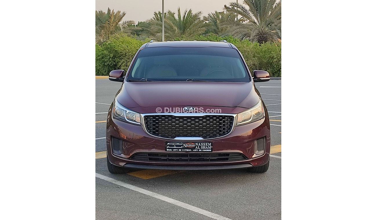 كيا سيدونا V6