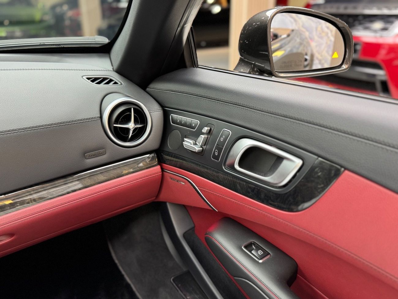 Mercedes-Benz SL 550