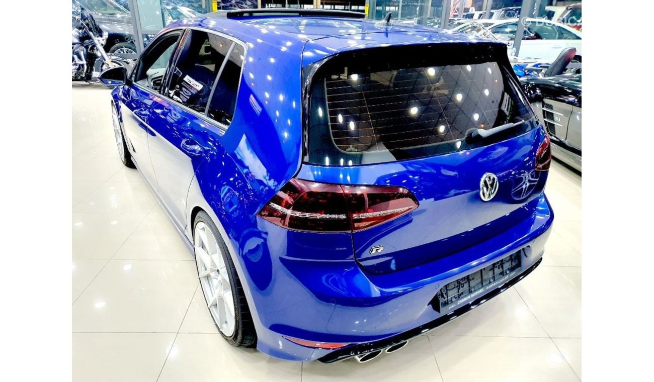 Volkswagen Golf R - 2016 - GCC - AL NABOODAH WARRANTY - ( 1,070 AED PER MONTH )