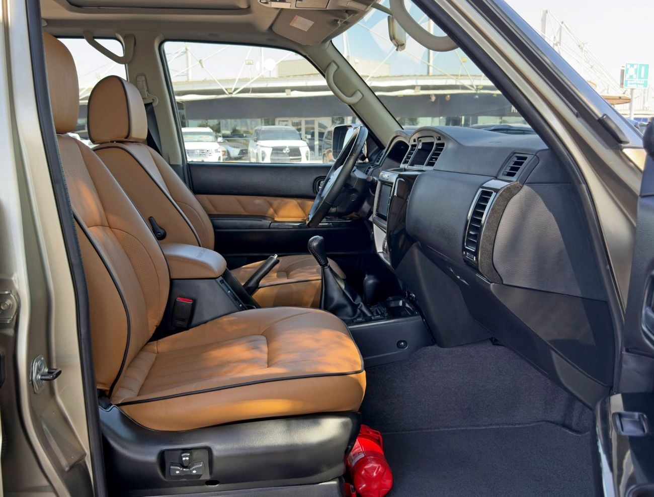 نيسان باترول سوبر سفاري Super Safari