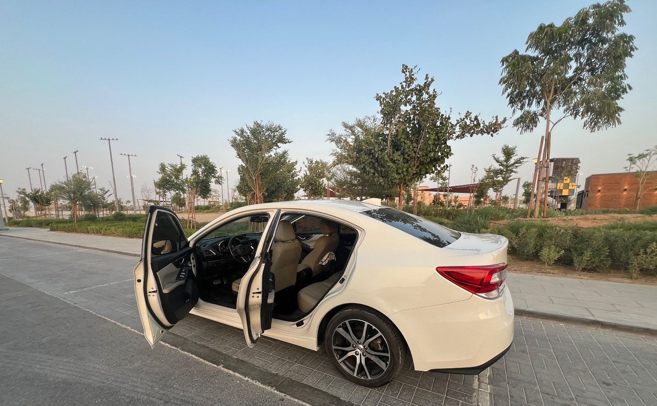 Subaru Impreza Std 2.0L