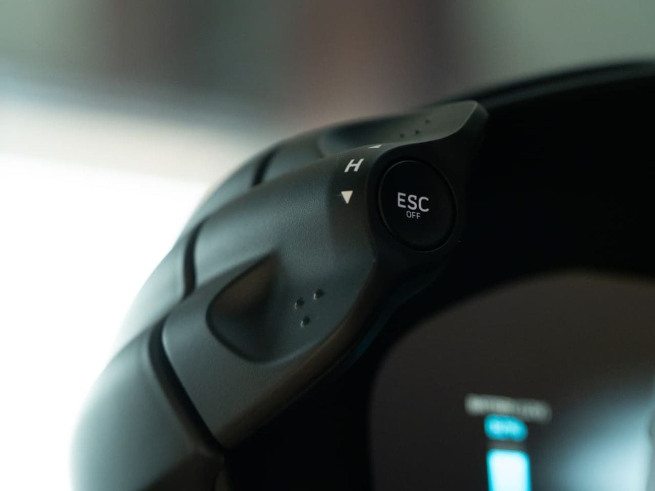 McLaren Artura 2024 McLaren Artura Plug-In Hybrid | KOREAN Specs | Like New