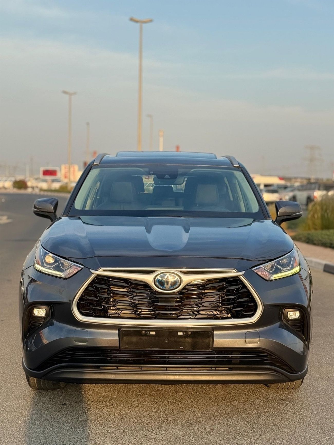 تويوتا هايلاندر GLE 2.5L