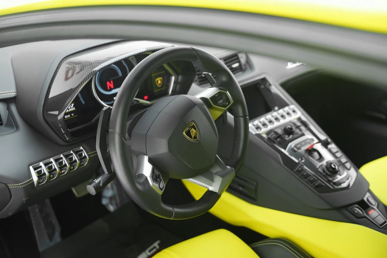 Lamborghini Aventador