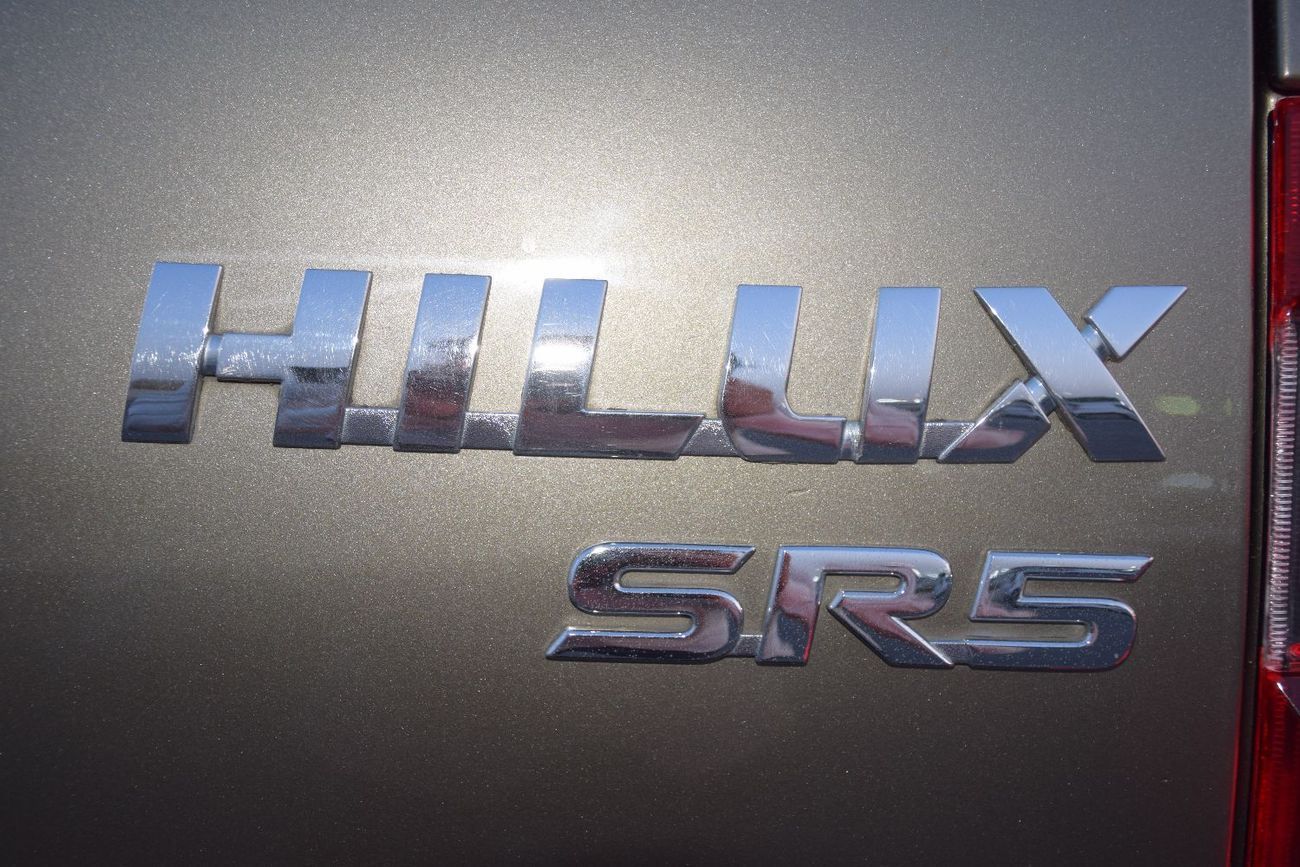 تويوتا هيلوكس S GLX 2.8L 4WD A/T