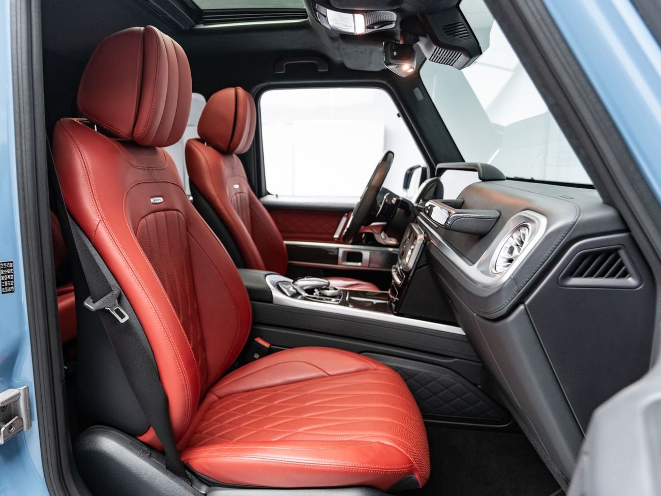 مرسيدس بنز G 63 AMG STD BUY NOW, PAY 2027 | THE BLACKLINE STANDARD | Mercedes Warranty + Service Contract, GCC