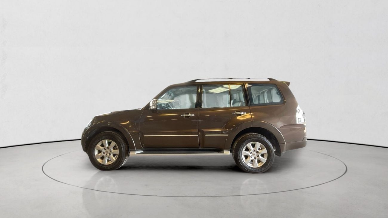 Mitsubishi Pajero 3.0 GLS H/L LTHR GOLD SIG EDT | Guaranteed Warranty | 0 Down Payment