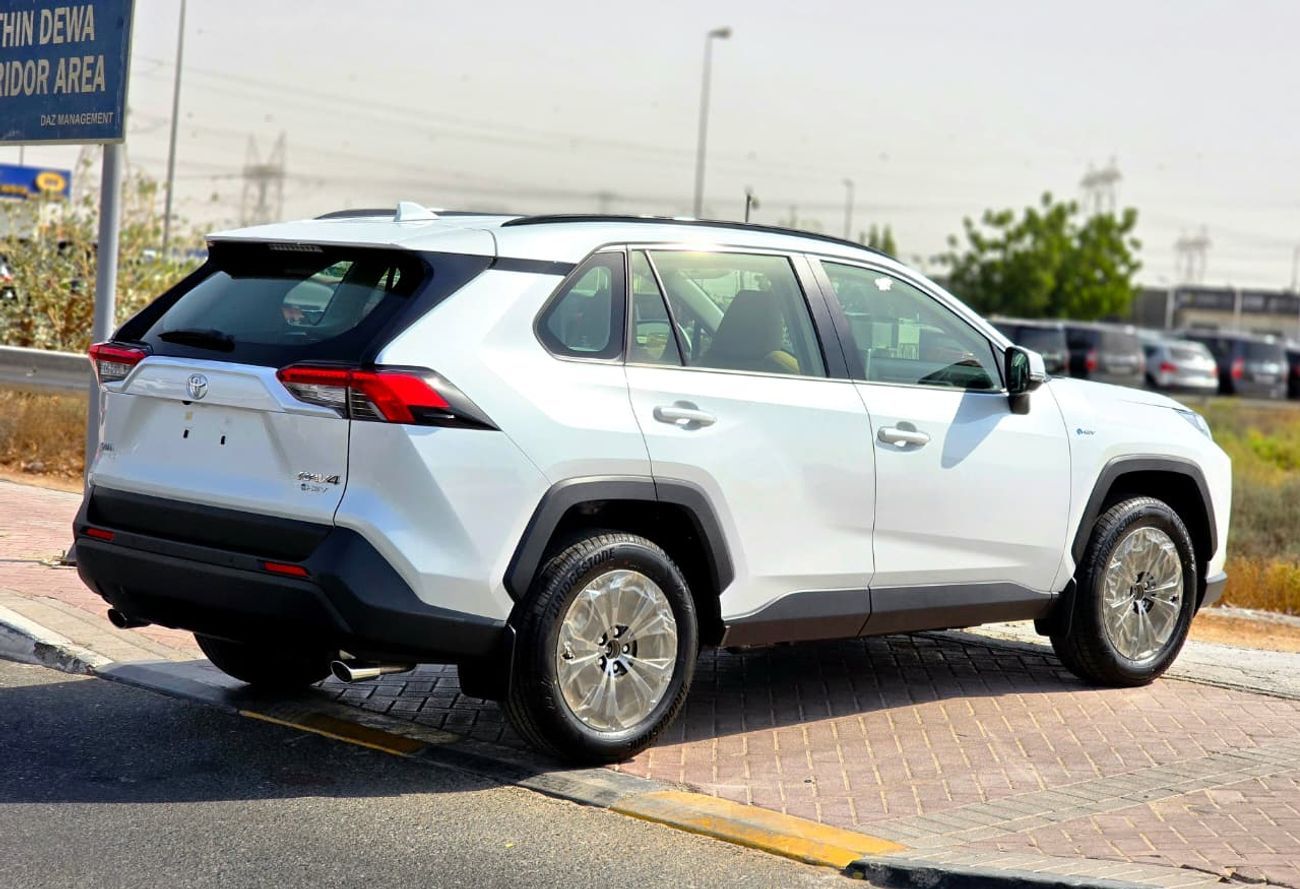 تويوتا راف ٤ TOYOTA RAV4 2.5 HYBRID - XLE - G - MID OPTIONS - 2025 MODEL - WHITE INSIDE BEIGE - OMANI