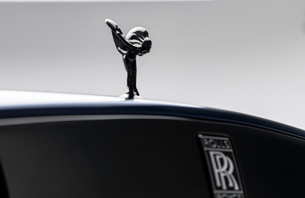 Rolls-Royce Cullinan 6.75L V-12 Twin-Turbocharged Engine