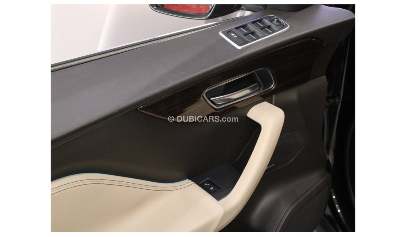 Jaguar F Pace Prestige