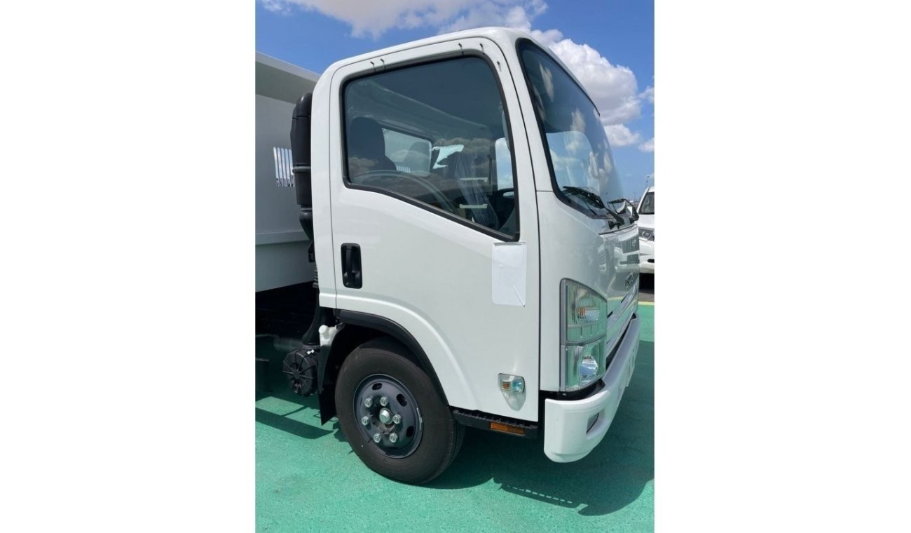 Isuzu NPR 4  ton tipper