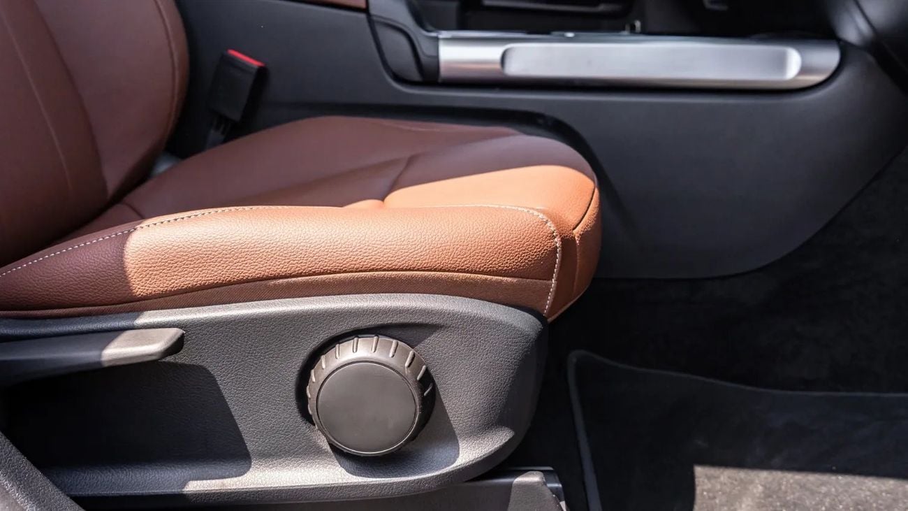 Mercedes-Benz GLB 200 2025 | MERCEDES GLB 200 DYNAMIC EDITION [ EXPORT ONLY ]