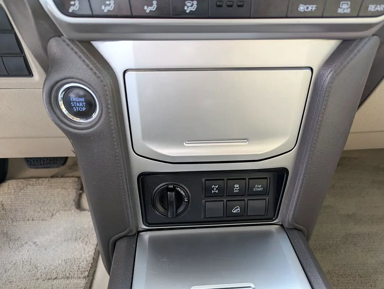 Toyota Prado EXR V6 4.0L GCC Specs | Excellent Condition | Powerful 4WD SUV
