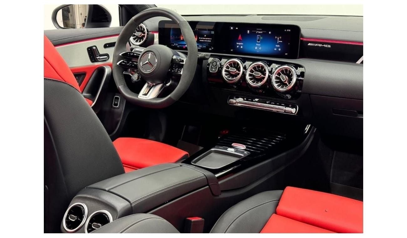 مرسيدس بنز A 35 AMG 2024 Mercedes A35 AMG Aerodynamic kit, Jan 2029 Mercedes Warranty, Excellent Condition, GCC