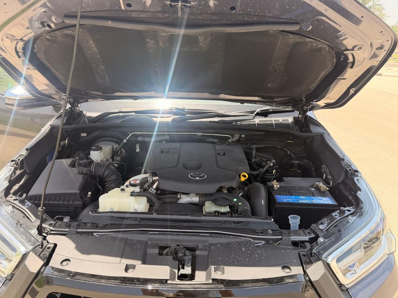 Toyota Hilux SR5