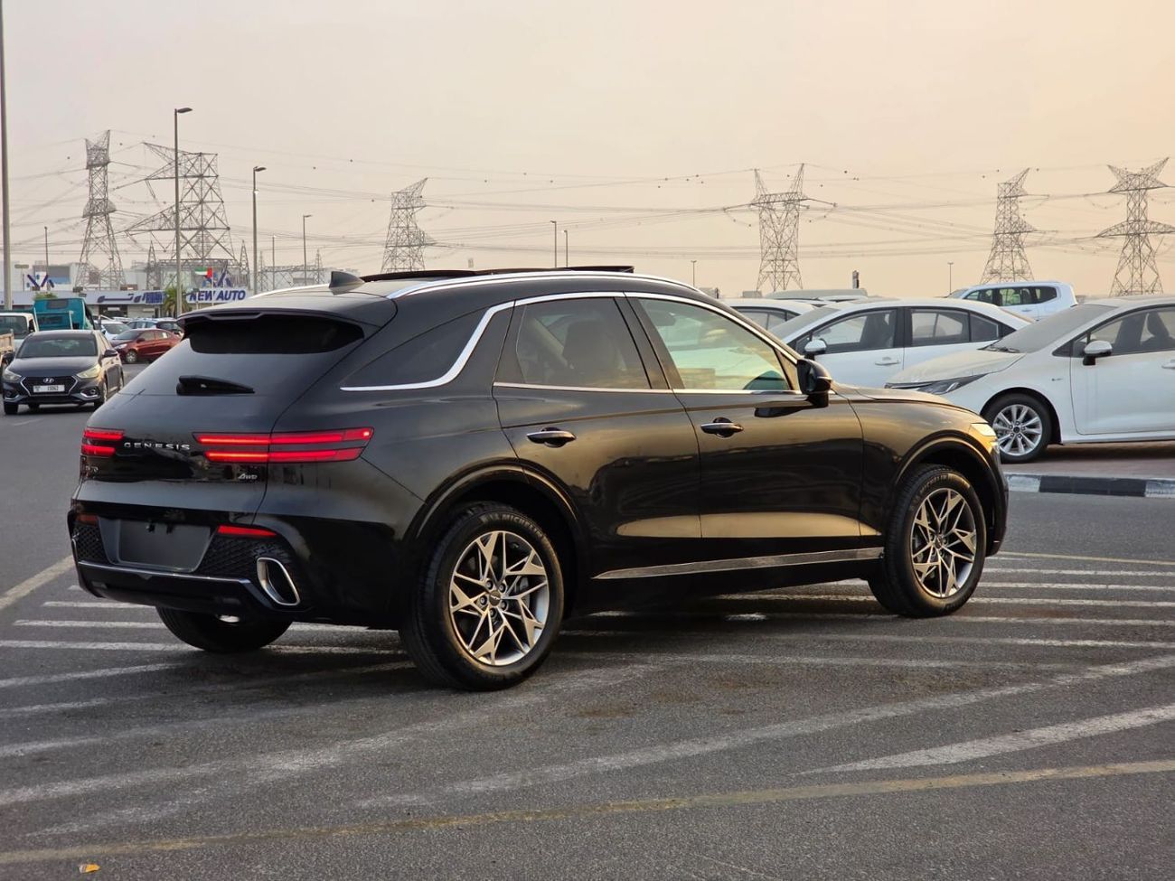 Genesis GV70 2023 Model 2.5L engine Panoramic roof and 4x4