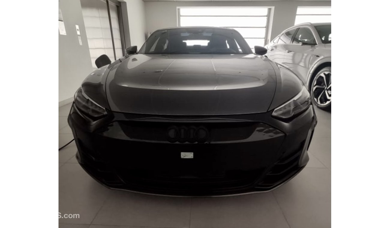 Audi etron GT RS