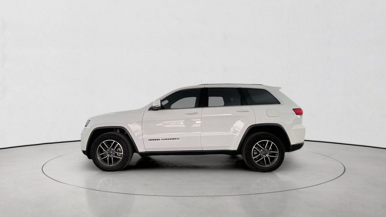 Jeep Grand Cherokee LAREDO | Guaranteed Warranty | 0 Down Payment
