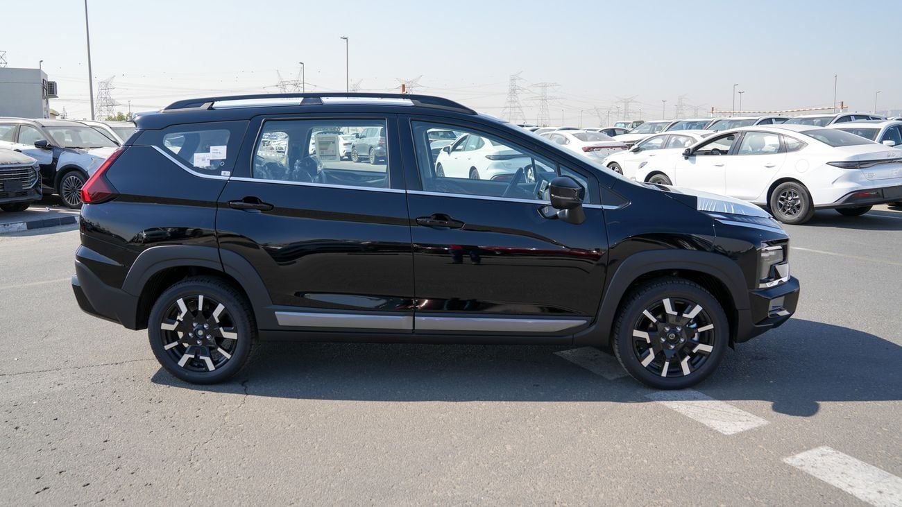 Mitsubishi Xpander Cross