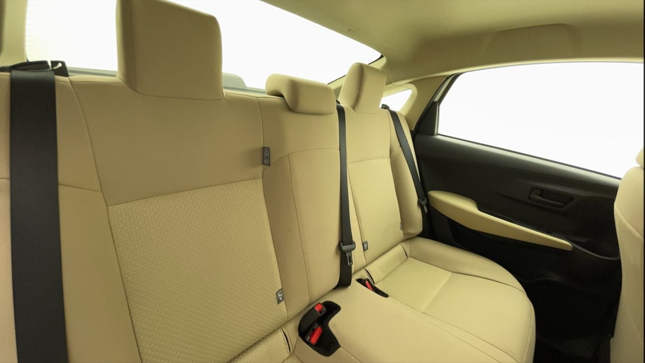 تويوتا يارس E 1.5 | بدون دفعة مقدمة | اختبار القيادة في المنزل