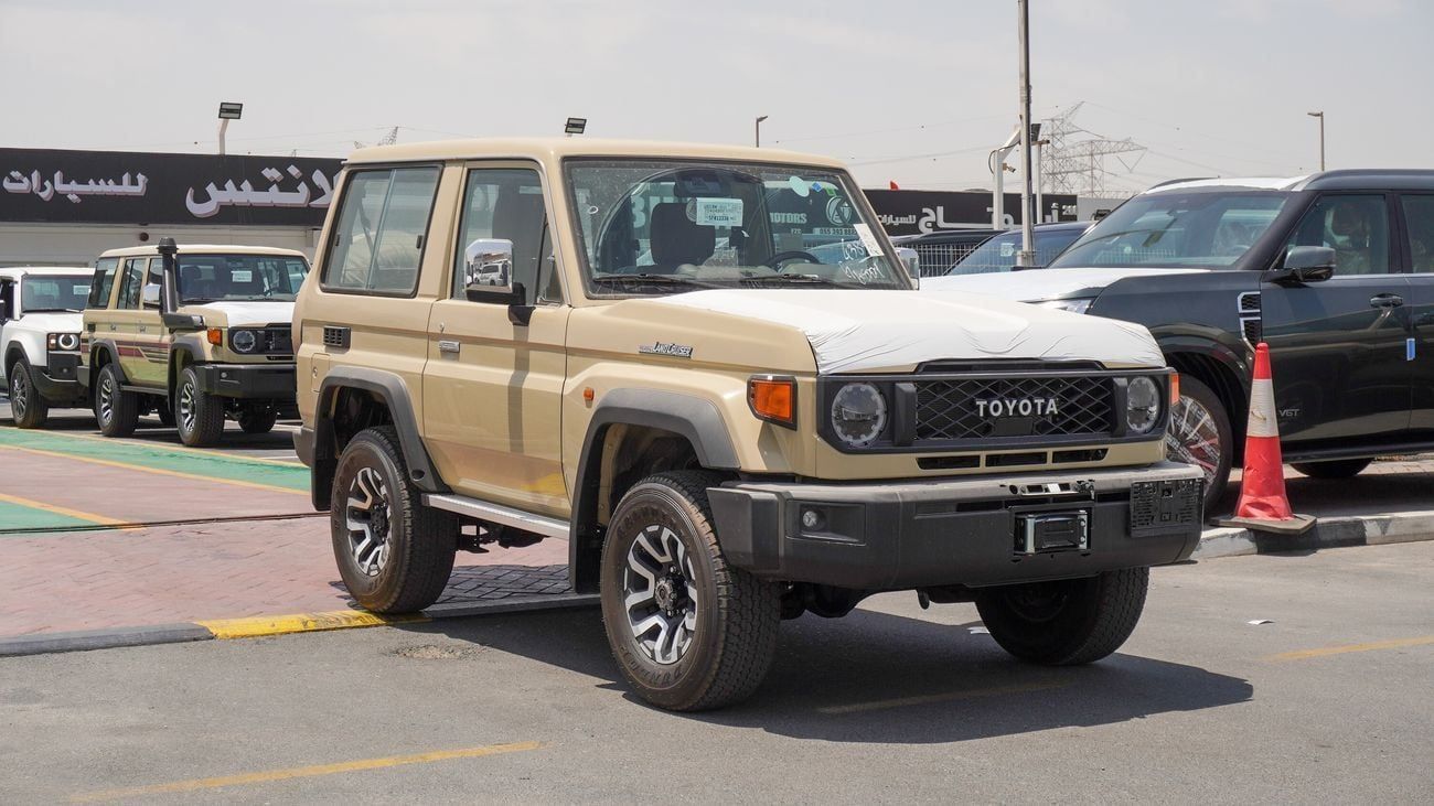 Toyota Land Cruiser 70 LX 4.0L V6 A/T