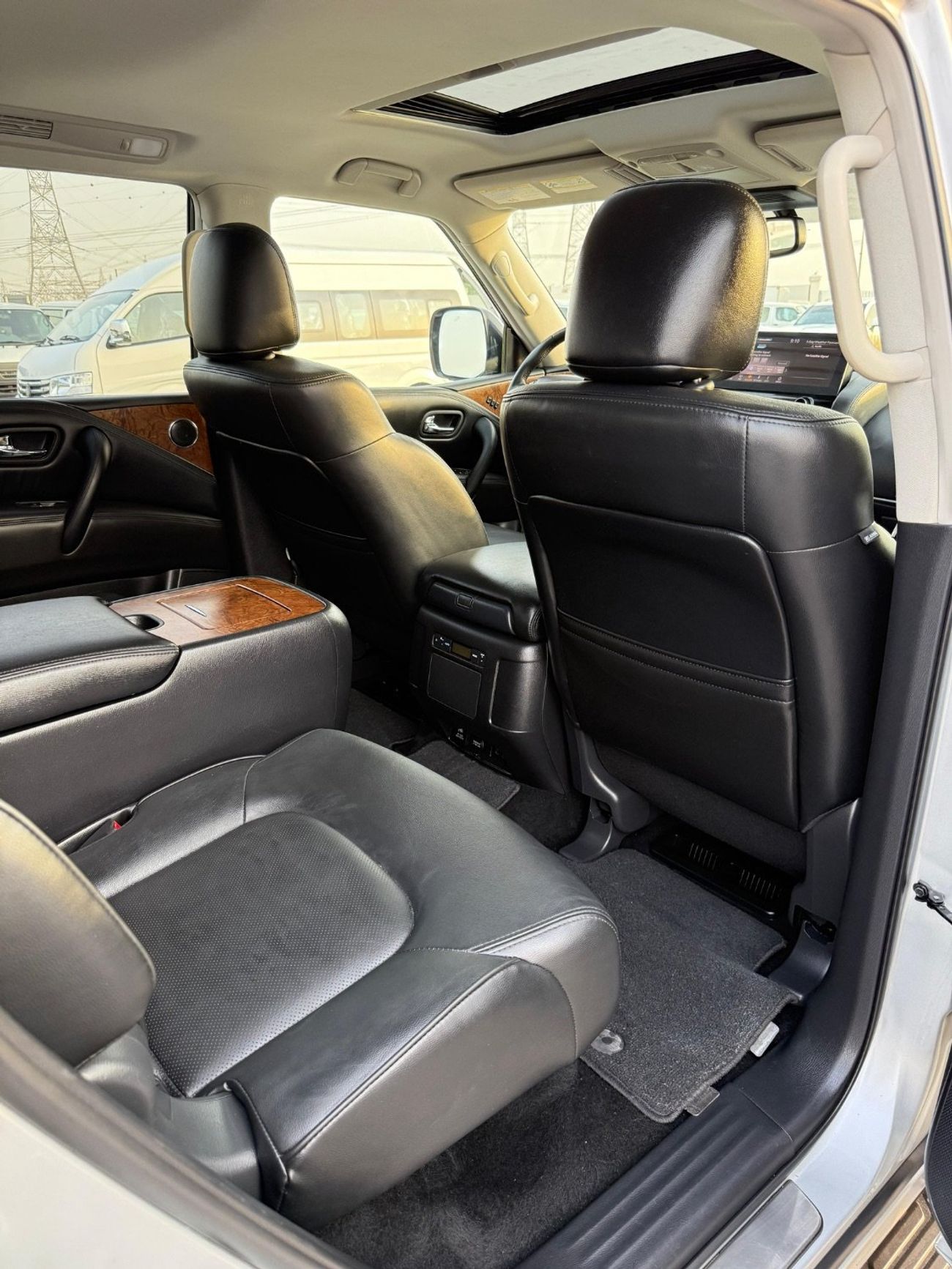 Nissan Armada SL Full Option 2023