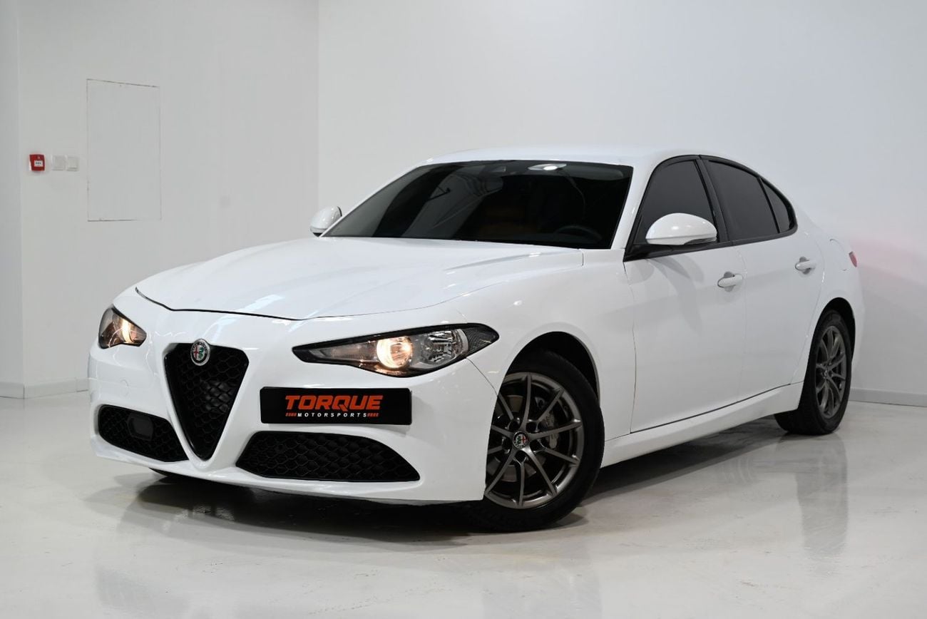 Alfa Romeo Giulia STD 2022 Alfa Romeo Giulia, 2027 Alfa Warranty and Service Pack, Alfa Service History, GCC
