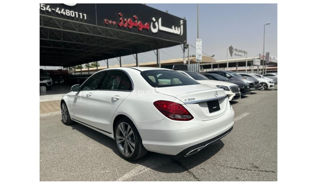 Mercedes-Benz C 300 Luxury